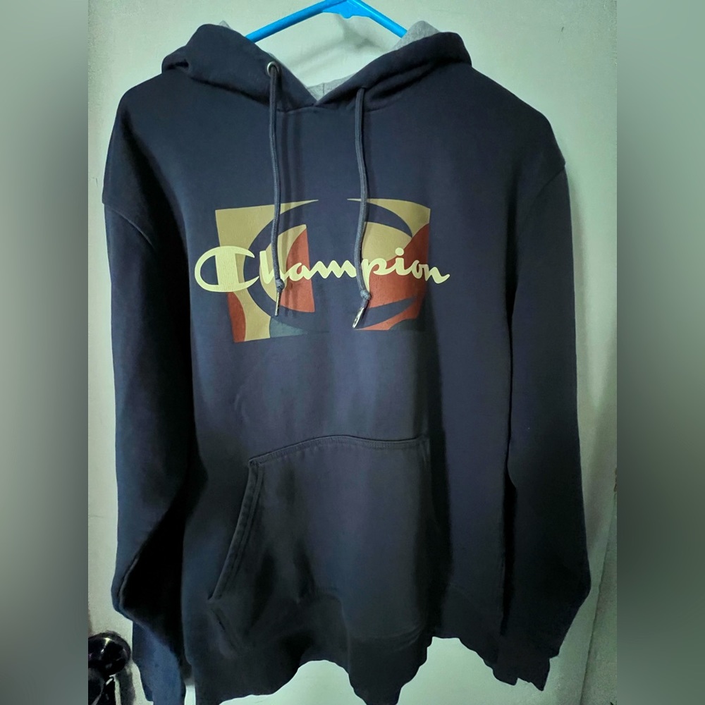 Champion sweatshirt men’s medium